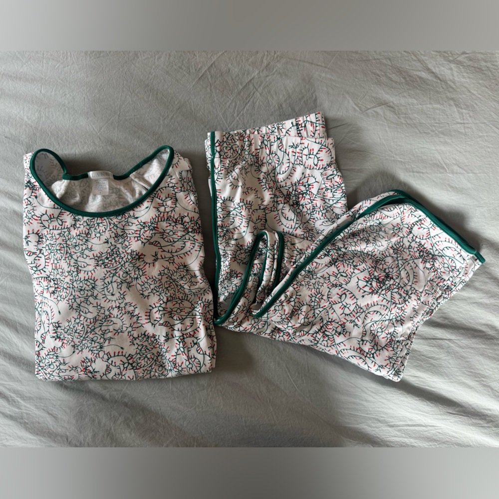 LAKE pajamas Christmas set lights size small